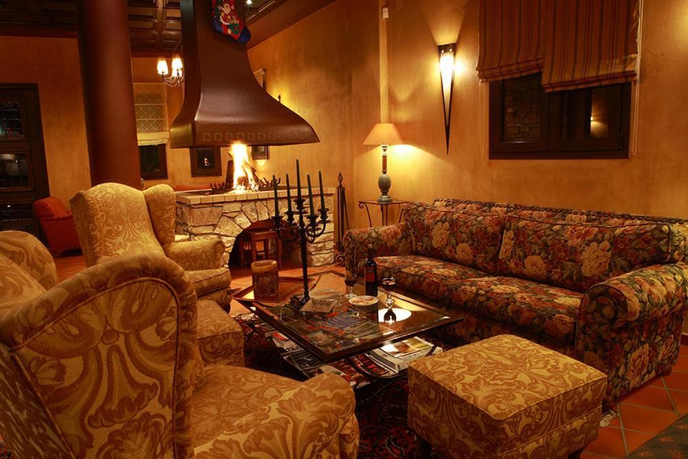 Villa Virginia Hotel Voutiron المظهر الخارجي الصورة